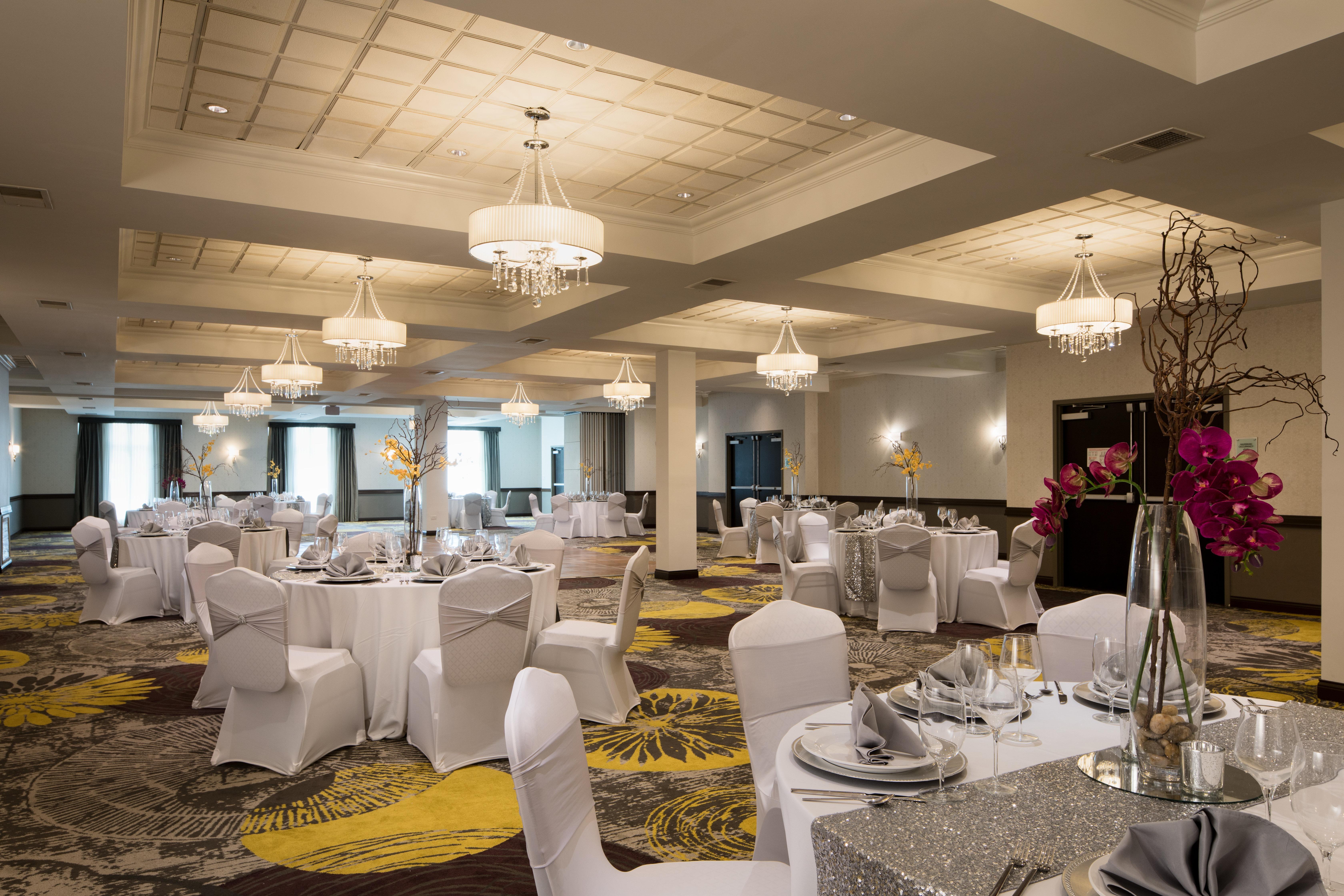 מלון Crowne Plaza Chicago Sw - Burr Ridge By Ihg מראה חיצוני תמונה